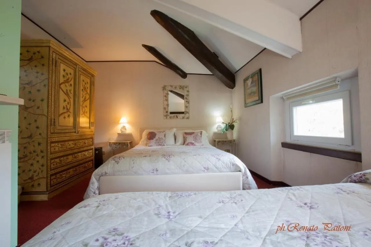 Bed & Breakfast Villa Adriana Varese - Camere E Appartamenti