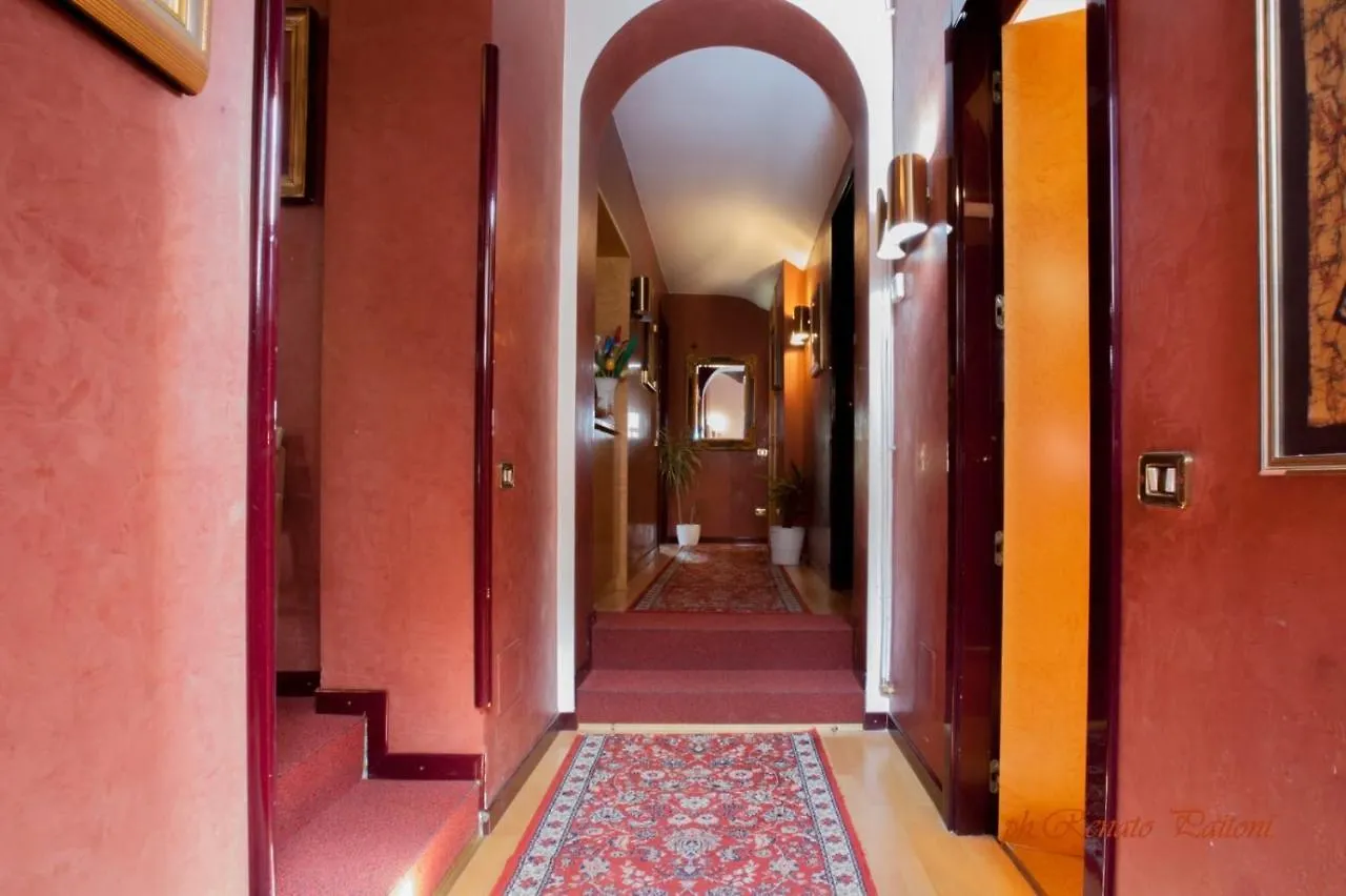 Bed & Breakfast Villa Adriana Varese - Camere E Appartamenti